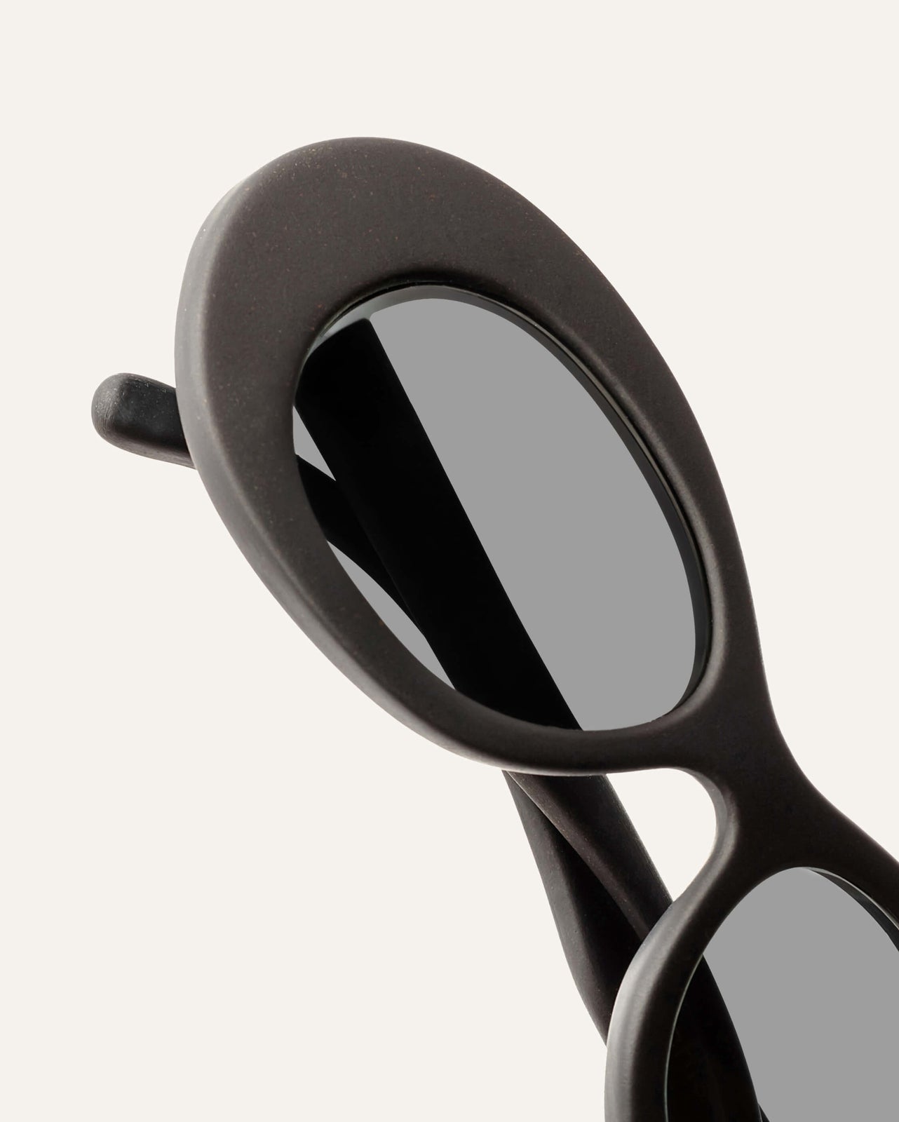 Laden Sie das Bild in den Galerie-Viewer, M1