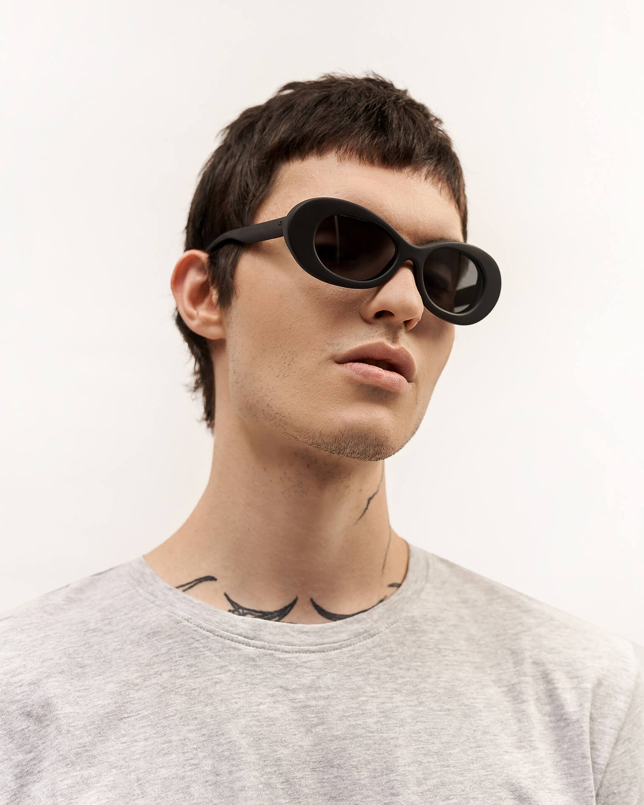 Laden Sie das Bild in den Galerie-Viewer, M1