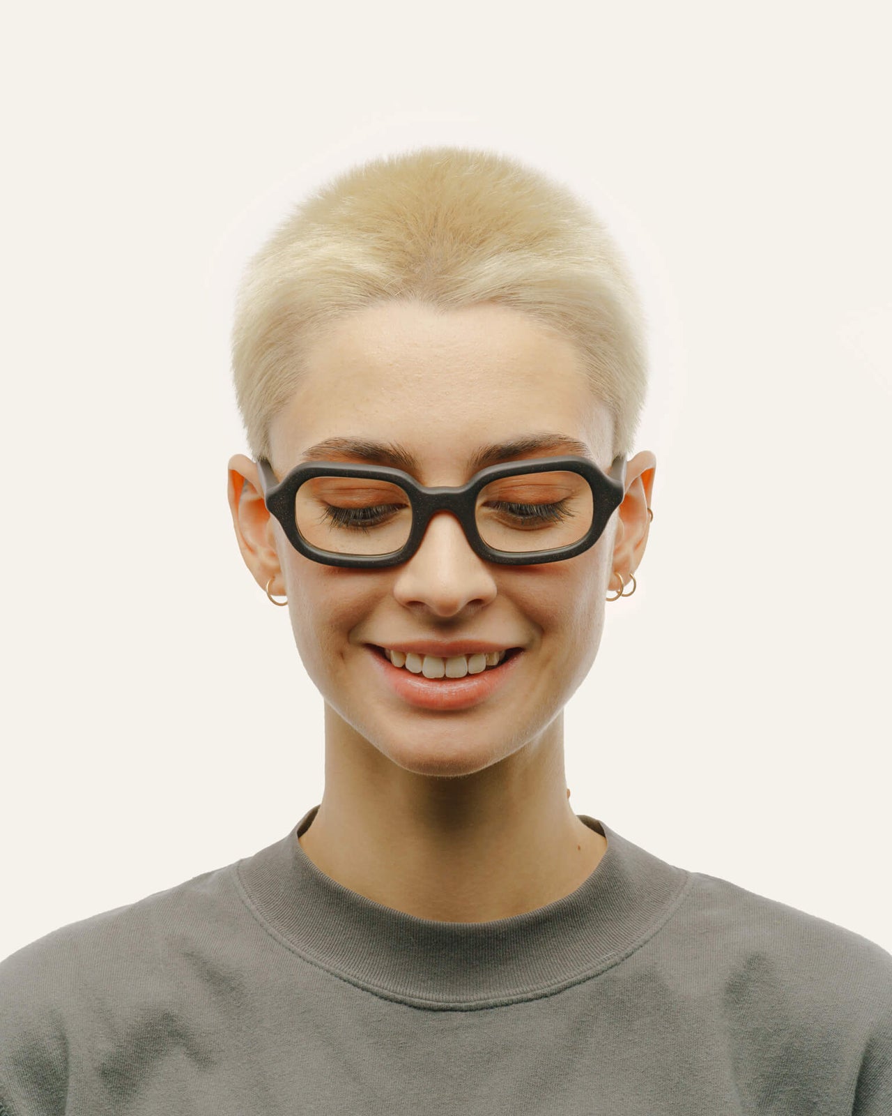 Laden Sie das Bild in den Galerie-Viewer, Velma