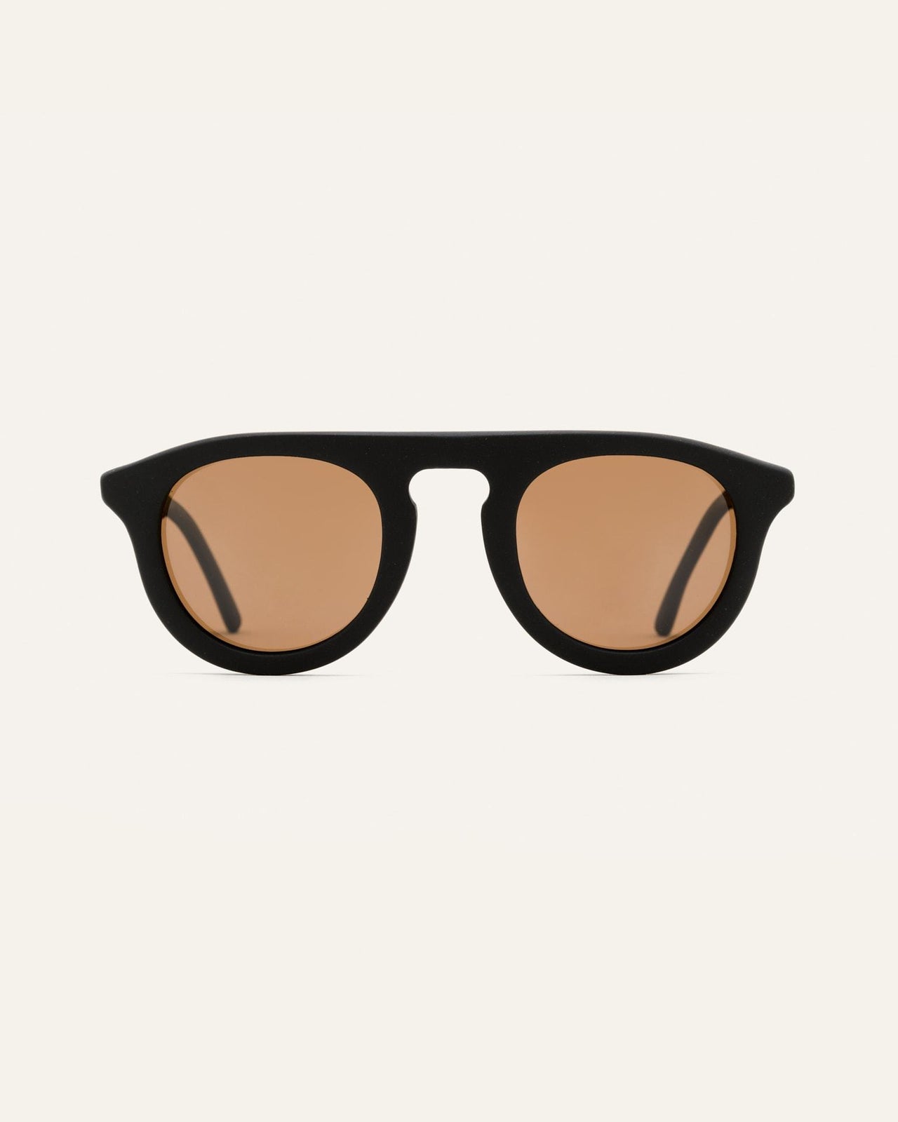 Laden Sie das Bild in den Galerie-Viewer, Stylish sunglasses with brown lenses, showcasing minimalist design and textured flax accents