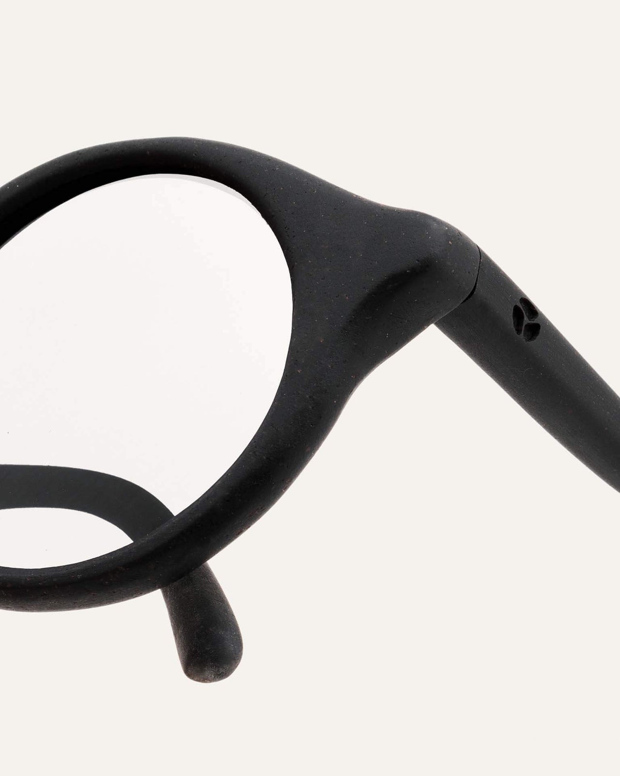 Load image into Gallery viewer, Complete set of black optical frames made from coffee, including a durable case, cleaning cloth, and sustainable packaging
