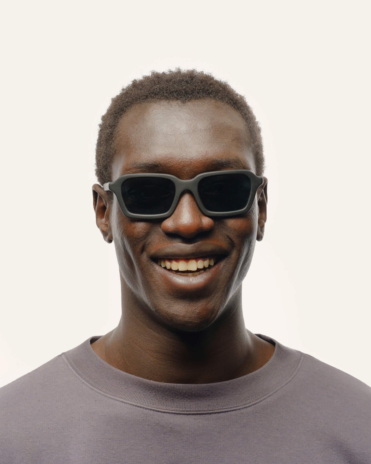 Load image into Gallery viewer, Lega
