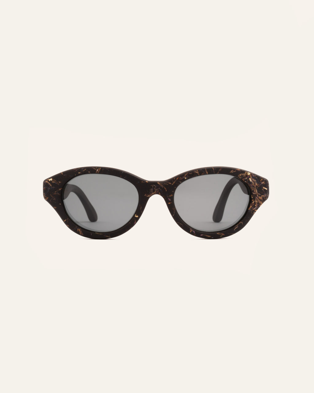 Biobased eco-friendly sunglasses with gray polarized lenses, featuring a coffee frame accented with cornflower petals