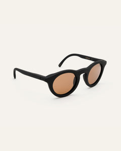 summer glasses with brown round lenses