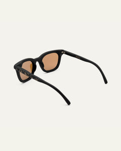wayfarers sunglasses with polarizing and uv400 filters