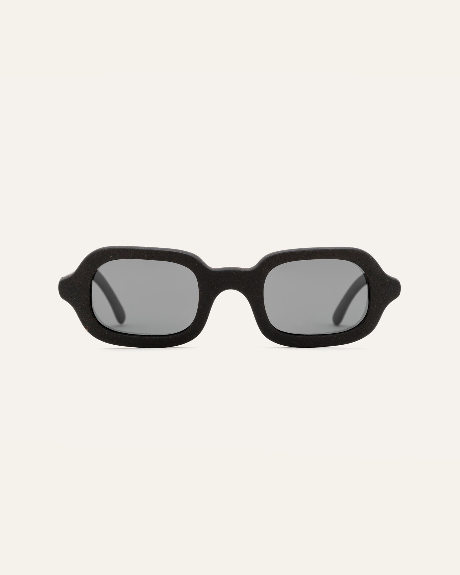 sustainable sunglasses rectangular frame